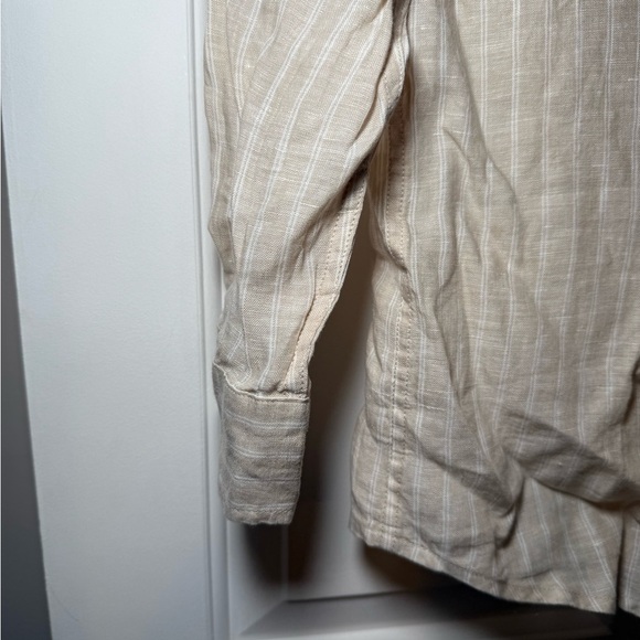 Gap Woman’s Boyfriend Shirt Linen Tan And Ivory Stripe Button Up Small Collar - Picture 2 of 6